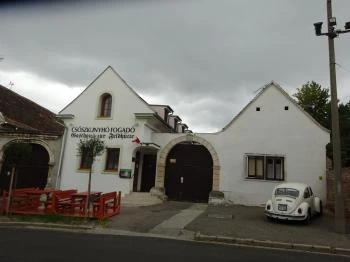Csőszkunyhó Fogadó Étterem Sopron Csőszkunyhó Fogadó Étterem Sopron