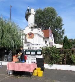 Csősztorony Grillterasz