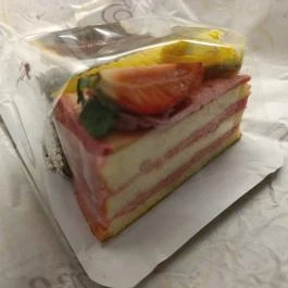 Csuta Cukrászda Csákvár - Étel/ital