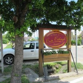 Csuta Cukrászda Csákvár - Külső kép