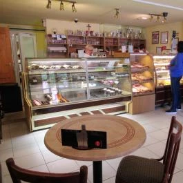 Csuta Cukrászda Csákvár - Belső