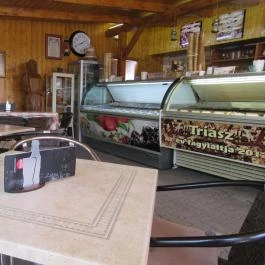 Csuta Cukrászda Csákvár - Belső