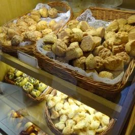 Csuta Cukrászda Csákvár - Étel/ital