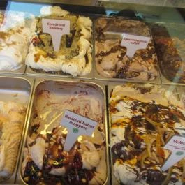 Csuta Cukrászda Csákvár - Étel/ital