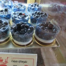 Csuta Cukrászda Csákvár - Étel/ital