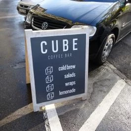 Cube Coffee Bar Budapest - Külső kép