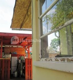 Cukorka Kávéház & Grillterasz