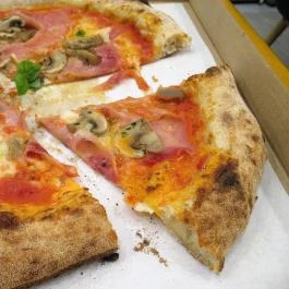 Cupp Pizza Burger Grill, Budapest - Egyéb