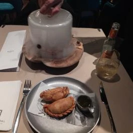 Cut & Barrel Budapest - Étel/ital