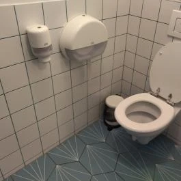 ODA Budapest - Mosdó