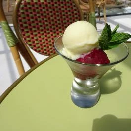 ODA Budapest - Étel/ital