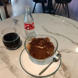 CZIN Bistro, Bár és Kávéház Budapest - Étel/ital