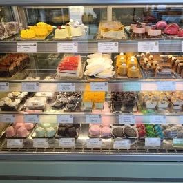 Cziniel Cukrászda & Kávéház Budapest - Étel/ital