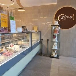 Cziniel Cukrászda & Kávéház Budapest - Belső