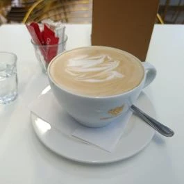 Cziniel Cukrászda & Kávéház Budapest - Étel/ital