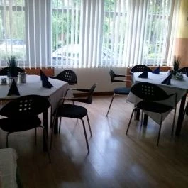 D-Hotel Gyula - Vendéglátás