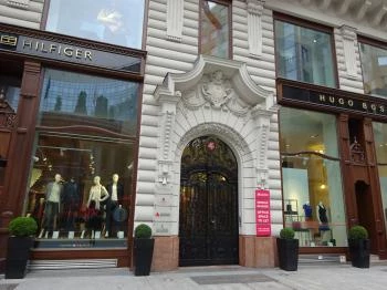 D15 Étterem - Deák Palota Budapest