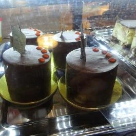 D18 Café & Bar Budapest - Étel/ital