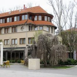 Dabas Deli Bistro Dabas - Külső kép