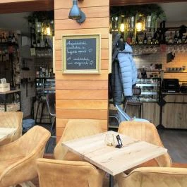 Dabas Deli Bistro Dabas - Belső