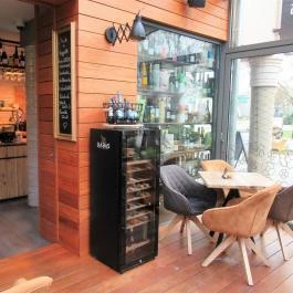 Dabas Deli Bistro Dabas - Belső