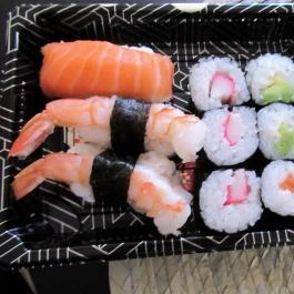 Daily Asian Food Sushi Bar & Restaurant Budapest - Étel/ital