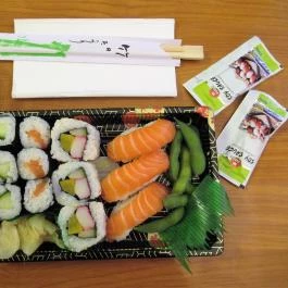 Daily Asian Food Sushi Bar & Restaurant Budapest - Étel/ital