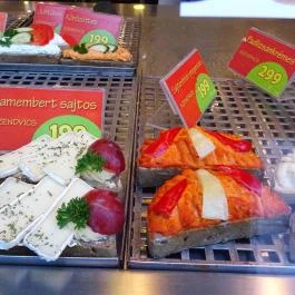 Daily Eat & Coffee Budapest - Étel/ital