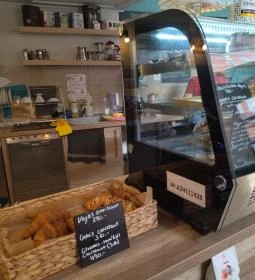 Daisuke Café & Deli