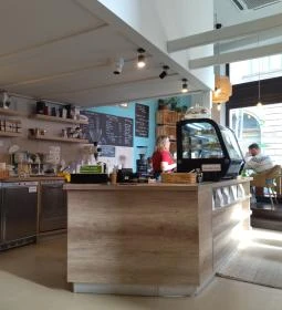 Daisuke Café & Deli