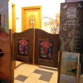 Dallas Étterem Budapest - Belső