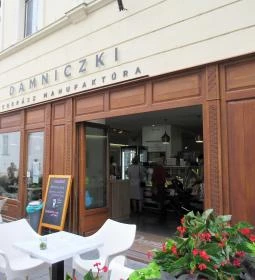 Damniczki Cukrászda