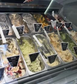 Damniczki Cukrászda