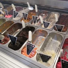 Damniczki Cukrászda és Cukrászműhely Székesfehérvár - Étel/ital