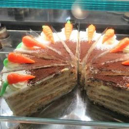 Damniczki Cukrászda és Cukrászműhely Székesfehérvár - Étel/ital