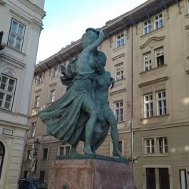 Danaidák kútja Budapest - Egyéb