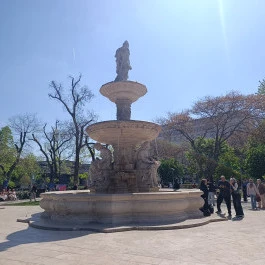 Danubius-kút, Budapest - Külső kép