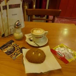 Darjeeling Indiai Teaház & Kávézó Budapest - Étel/ital