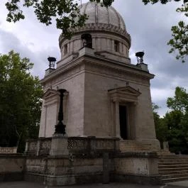 Deák-mauzóleum Budapest - Egyéb