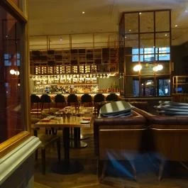 Deák St. Kitchen, Budapest - Belső