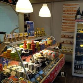 Deli Boulangerie, Sopron - Étel/ital