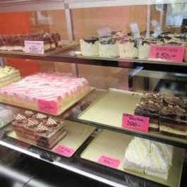 Déli Cukrászda & Fagyizó, Cegléd - Étel/ital