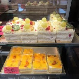 Déli Cukrászda & Fagyizó, Cegléd - Étel/ital