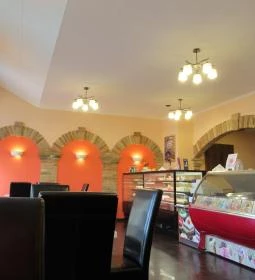 Déli Cukrászda & Fagyizó