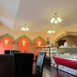 Déli Cukrászda & Fagyizó, Cegléd - Belső