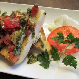 Délibáb Kávézó & Street Food, Cegléd - Étel/ital