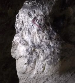 Denevér utcai barlangóvóhely