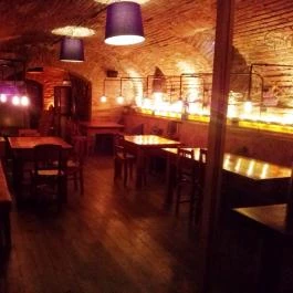 Déryné Bisztró, Budapest - Belső