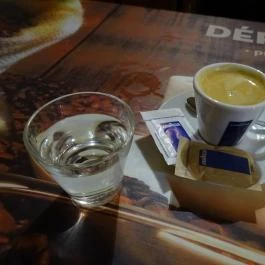 Déryné presszó, Miskolc - Étel/ital