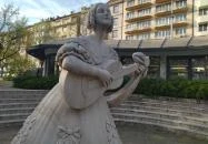 Déryné Széppataki Róza szobor Budapest